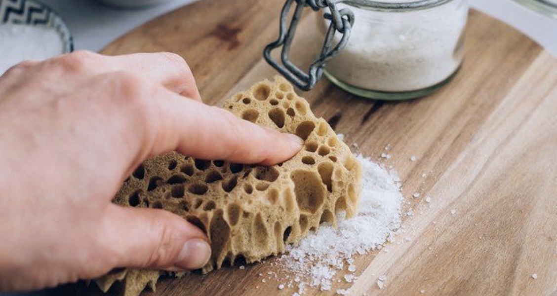 How to Clean Wooden Chopping Boards Naturally With Recipe